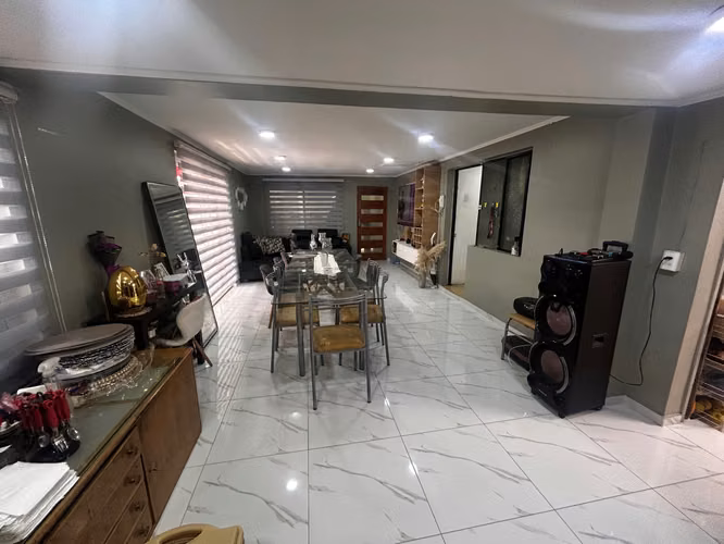 Casa 4D, 2B, 4 Estac, Taller, microbarrio (165691)