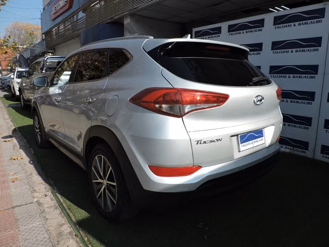 HYUNDAI TUCSON GLS 4X4 2.0 AT 2017