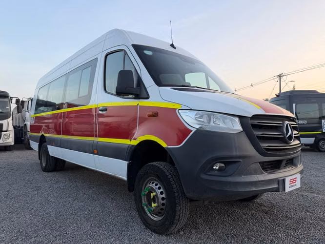 MERCEDES-BENZ SPRINTER 513 SPRINTER CDI 4X4 AT 2023