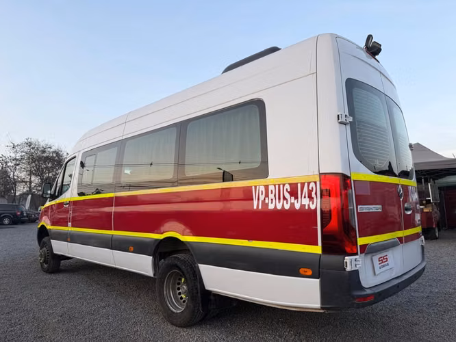 MERCEDES-BENZ SPRINTER 513 SPRINTER CDI 4X4 AT 2023