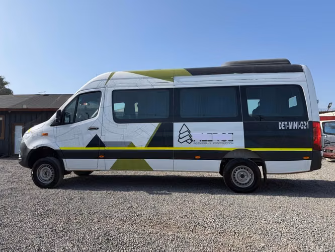 MERCEDES-BENZ SPRINTER 419 CDI 16+1 4X4 AT 2024