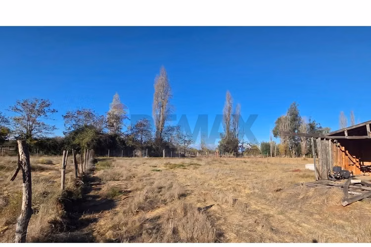 Vendo sitio de 1230 mts. 2, con rol propio