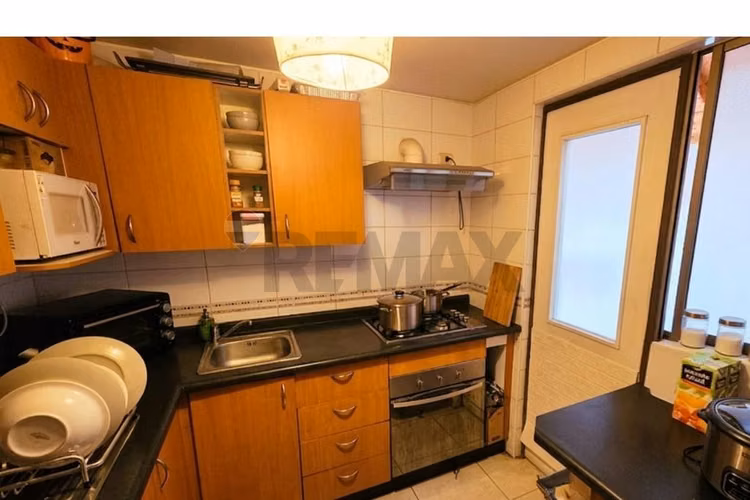 Venta casa de 2 pisos en maipú