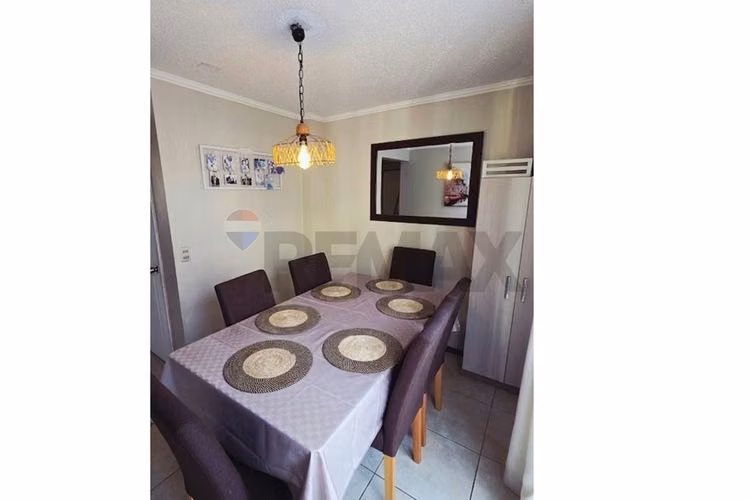 Venta casa de 2 pisos en maipú