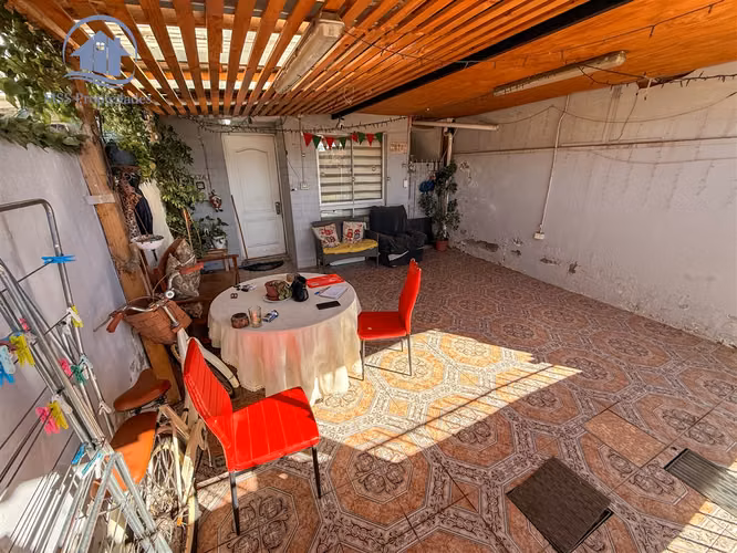 CASA Metrotren paine, villa jardin de las americas