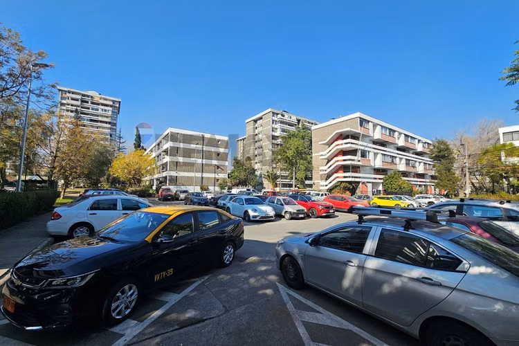 Amplio depto 4d/2b en villa frei, ñuñoa