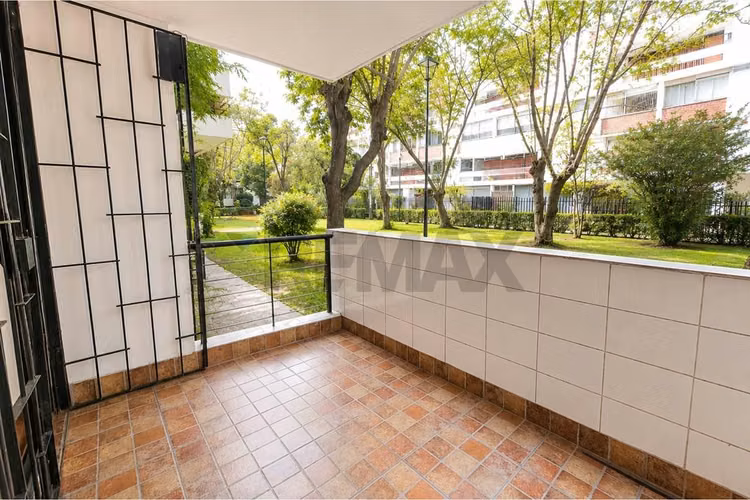 Amplio depto 4d/2b en villa frei, ñuñoa