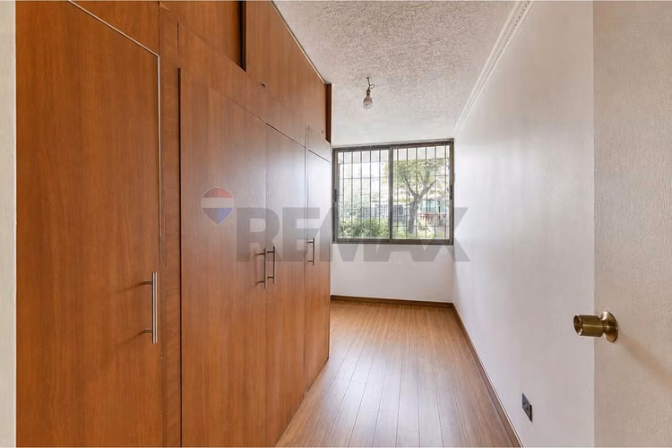 Amplio depto 4d/2b en villa frei, ñuñoa