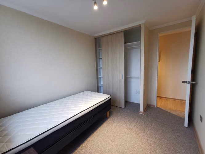 Arriendo Departamento Amoblado.
