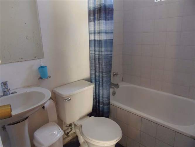 Casa en arriendo de 4 dorm. en Maipú