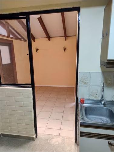 Casa en arriendo de 4 dorm. en Maipú