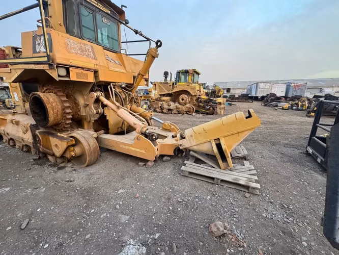 Buldozer Caterpillar D9R, Transmisión completa