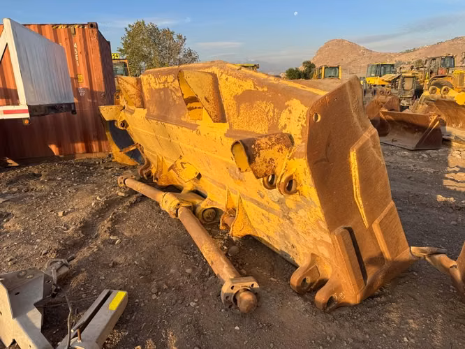 Komatsu D275-5 Disponible pala topadora impecable