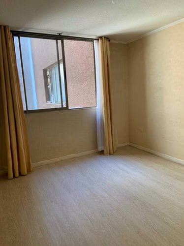 Departamento cercano a metro U Chile (165775)