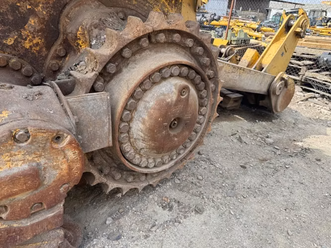Mando final Buldozer Komatsu D155-6 garantizado