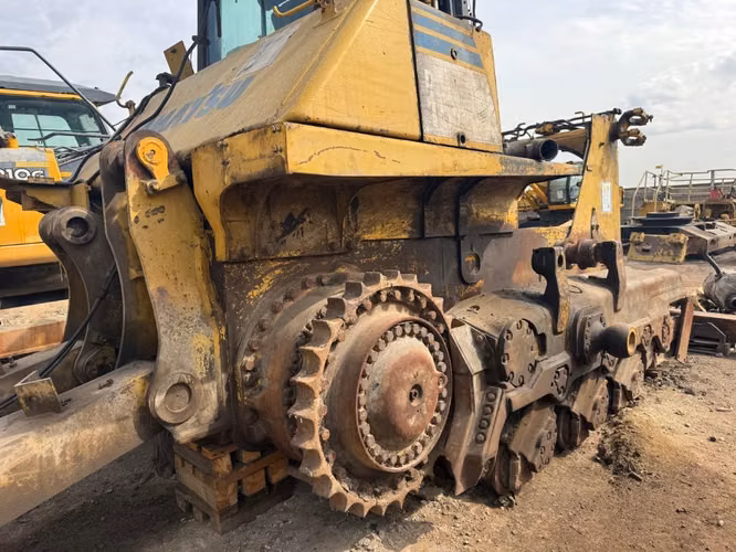 Mando final Buldozer Komatsu D155-6 garantizado