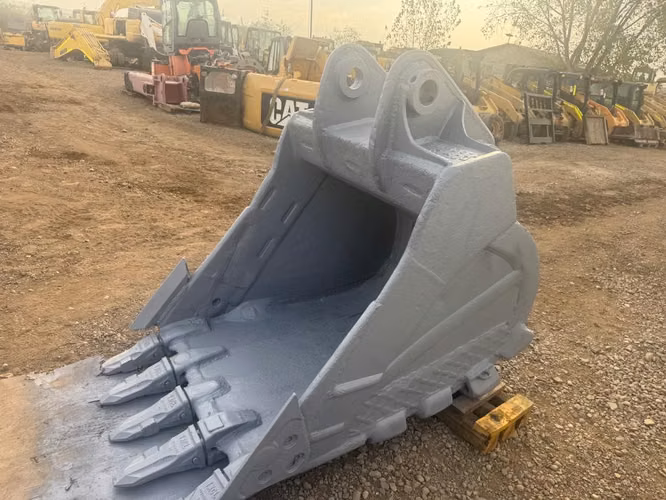Balde excavadora 30 Toneladas impecable estado