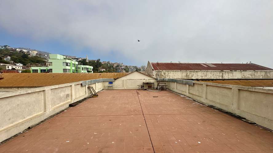 VENTA DE GRAN TERRENO DE 5000 M2 CENTRO DE VALPARAISO - Imagen 13