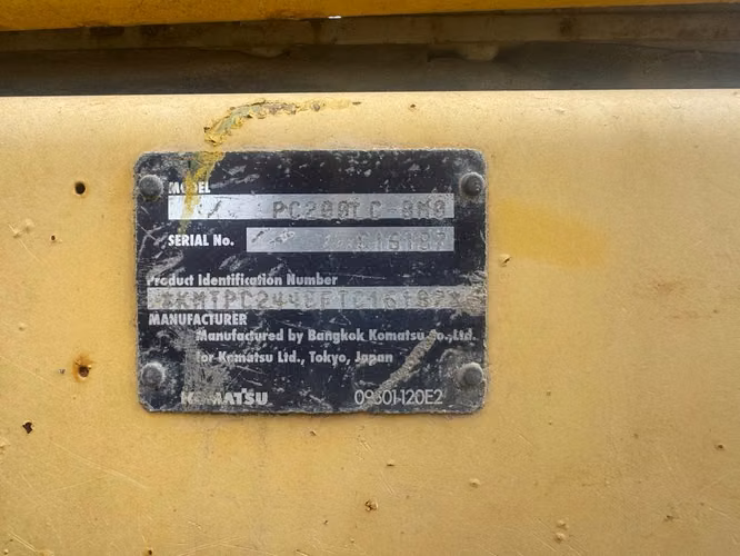PC200-8 Komatsu disponible brazo de ataque