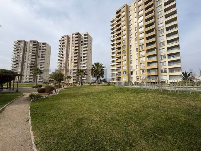 Vendo departamento Condominio Las Palmas