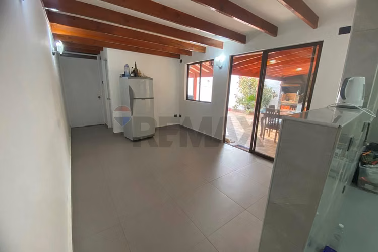 Venta gran casa en c. satélite, maipú. 5d+4b. - Imagen 6