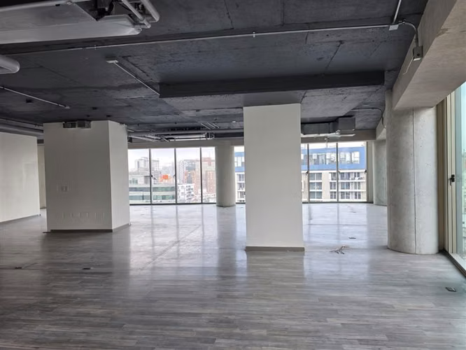Oficina Habilitada en Arriendo en Providencia 272,94 M2