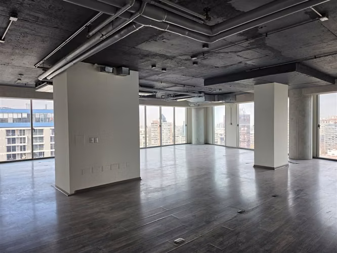 Oficina Habilitada en Arriendo en Providencia 272,94 M2