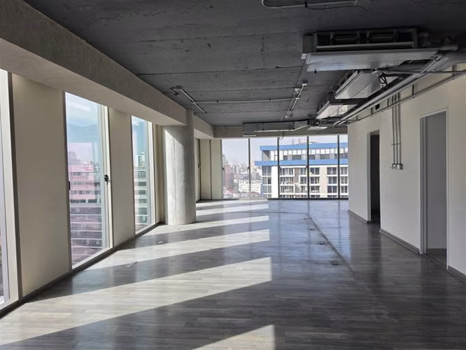 Oficina Habilitada en Arriendo en Providencia 272,94 M2
