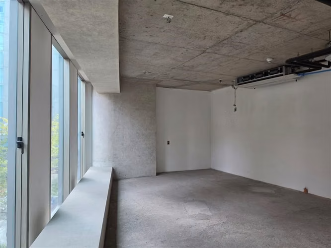 Oficina en Arriendo en Providencia Edificio Plaza Bucarest