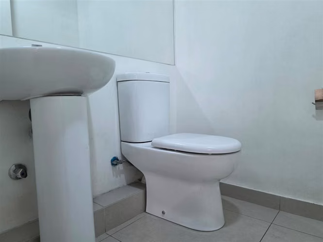Oficina en Arriendo en Providencia Edificio Plaza Bucarest