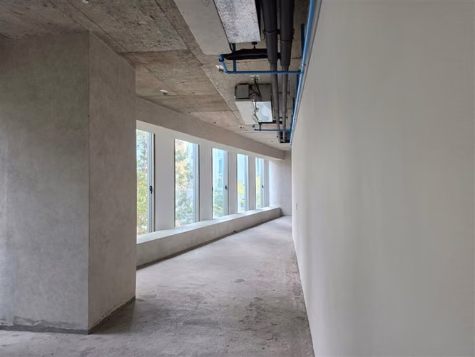 Oficina en Arriendo en Providencia Edificio Plaza Bucarest