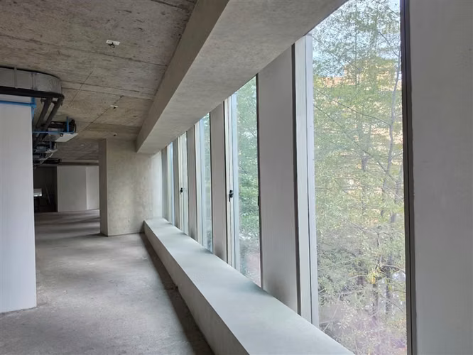 Oficina en Arriendo en Providencia Edificio Plaza Bucarest