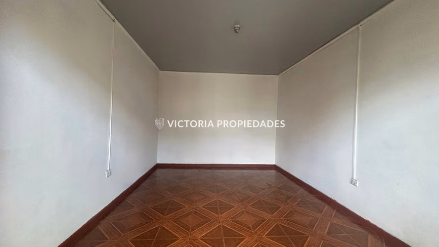 Pieza para una persona Barrio Artemio Gutierrez con Victoria