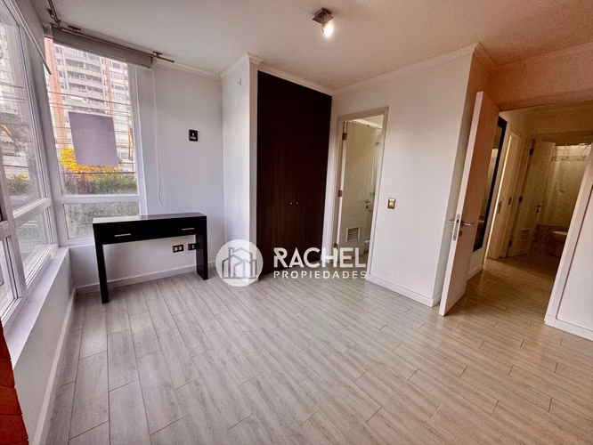 SE ARRIENDA DEPARTAMENTO DE 2 DORMITORIOS EDIFICIO MALAGA - Sector Avda Alemania