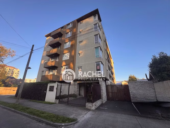 SE ARRIENDA DEPARTAMENTO DE 2 DORMITORIOS EDIFICIO MALAGA - Sector Avda Alemania