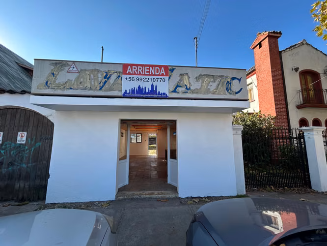 Amplio Local Comercial en Zona Estratégica (165962)
