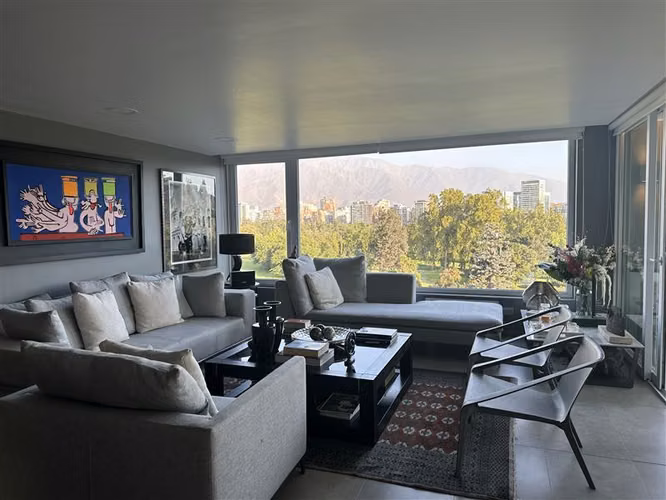 Departamento en venta 3 dorm. Vista Despejada en Vitacura