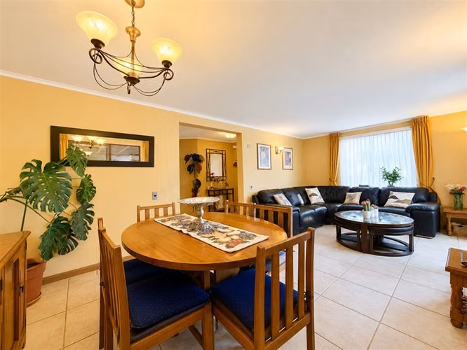 Casa en venta de 5D, 3B, 2E, en Peñalolén - Imagen 3
