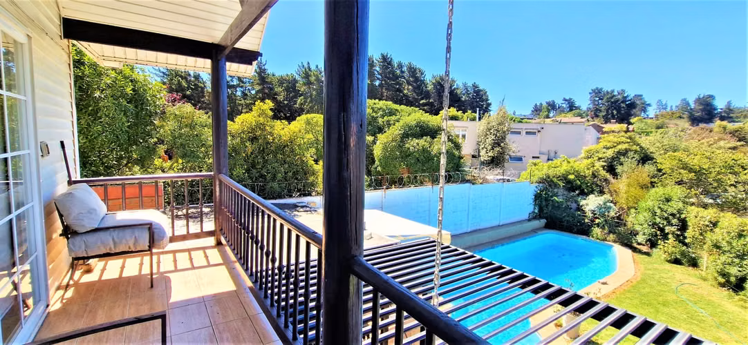 Venta o permuta de preciosa casa de 7 dormitorios en Reñaca, Los Pinos - 19.500 UF