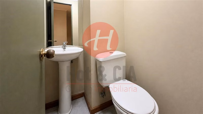 Oficina en Arriendo Centro de Temuco 48 m, 3 Privados y 2B