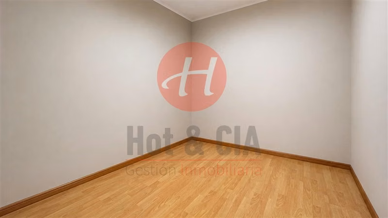 Oficina en Arriendo Centro de Temuco 48 m, 3 Privados y 2B
