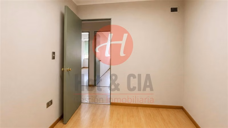 Oficina en Arriendo Centro de Temuco 48 m, 3 Privados y 2B