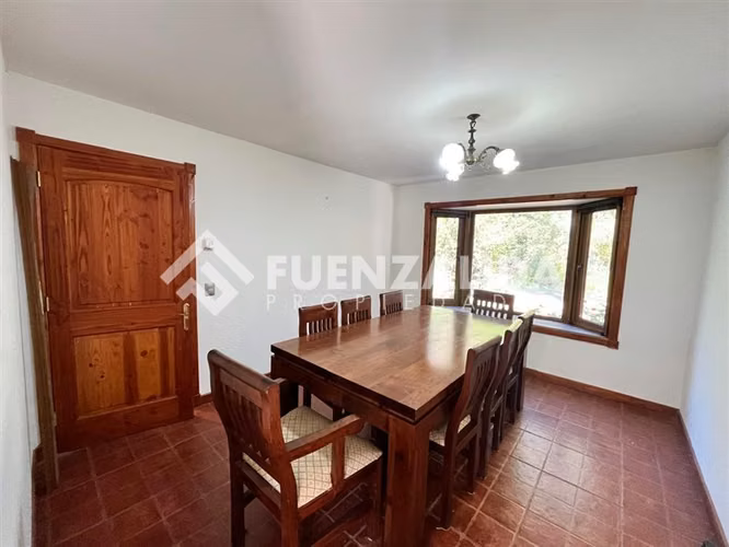Casa vendo de 5D 4B piscina Padre Hurtado
