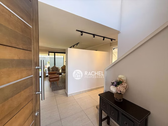 SE VENDE HERMOSA CASA AMPLIADA - Condominio Belo Horizonte