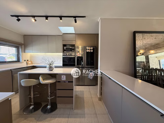 SE VENDE HERMOSA CASA AMPLIADA - Condominio Belo Horizonte