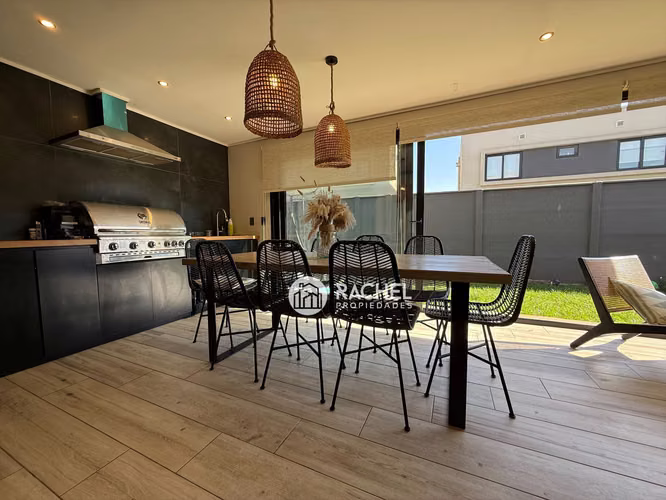 SE VENDE HERMOSA CASA AMPLIADA - Condominio Belo Horizonte