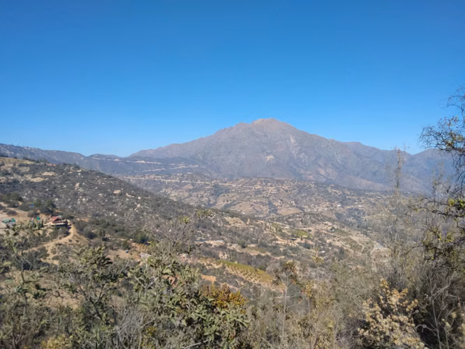 Parcela en La Vega, excelente vista, agua y luz