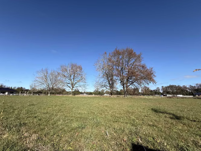 Vive Puquila: Terreno Urbano Plano y Hermoso (166013)