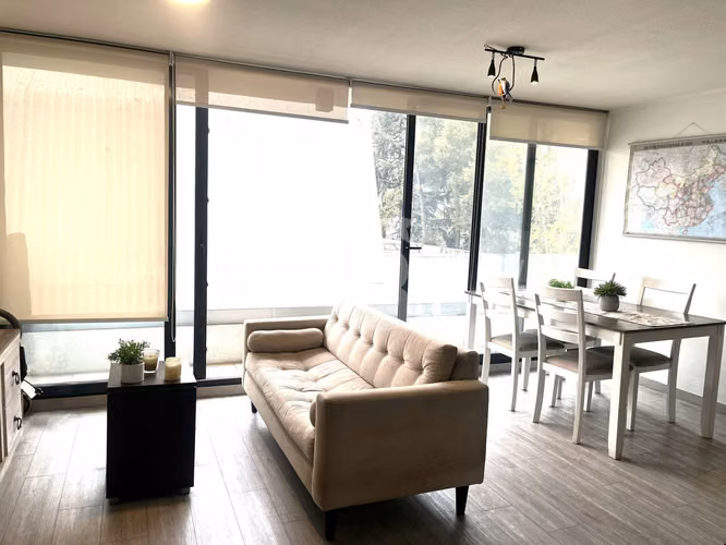 Venta Departamento en Macul, Amoblado.