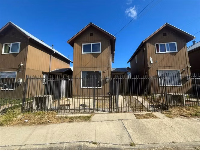 Casa en venta de 3 dorm. en Punta Arenas